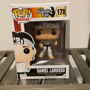 Pop television the karate kid Daniel Larusso 178
